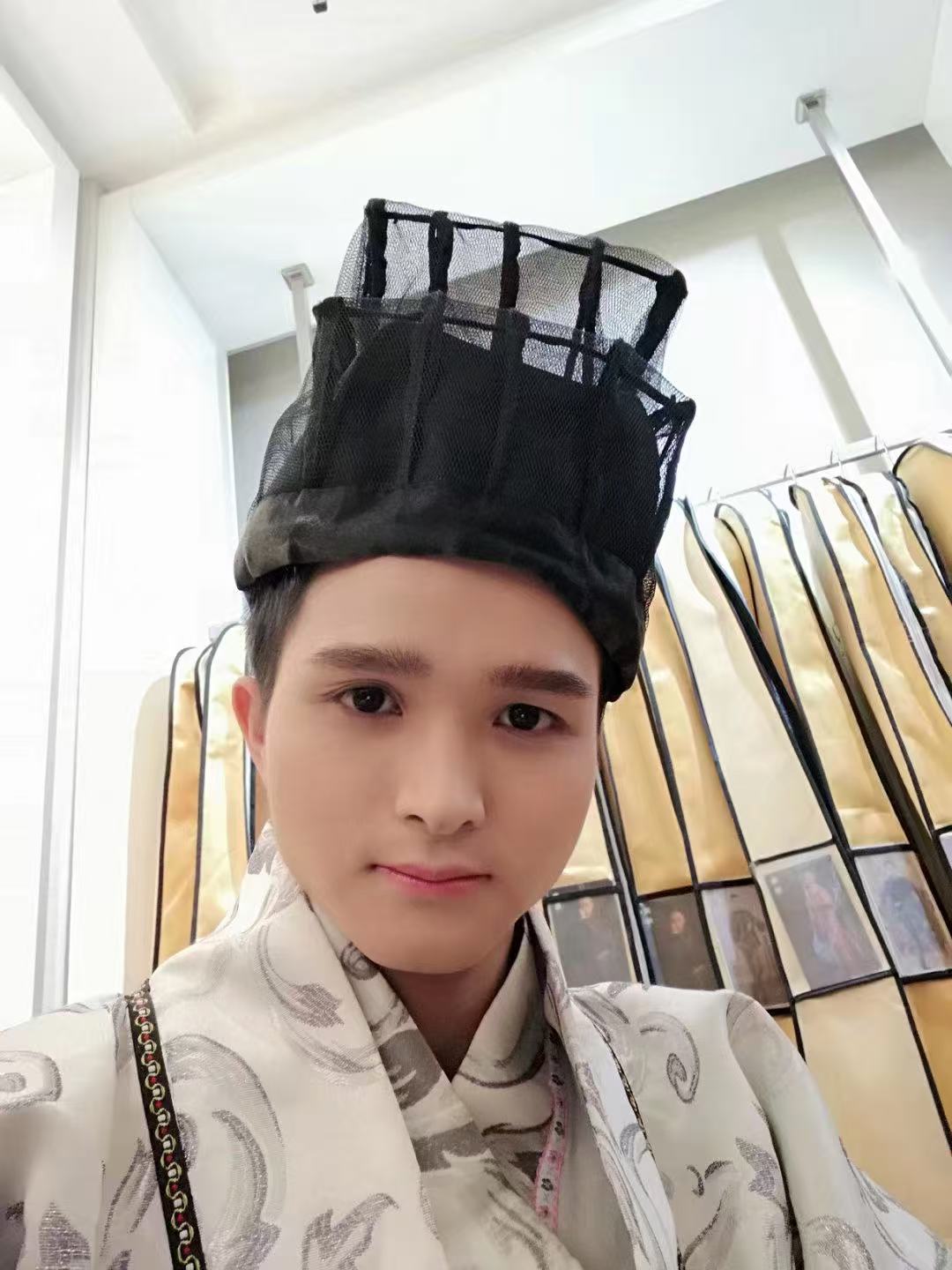蓝先生 profile photo